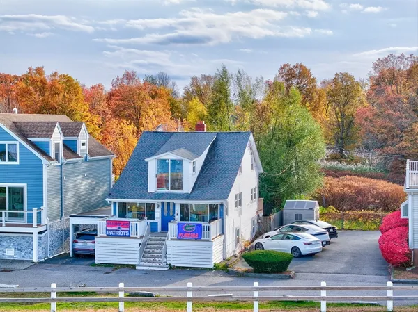 a house view with sitting space and garden space