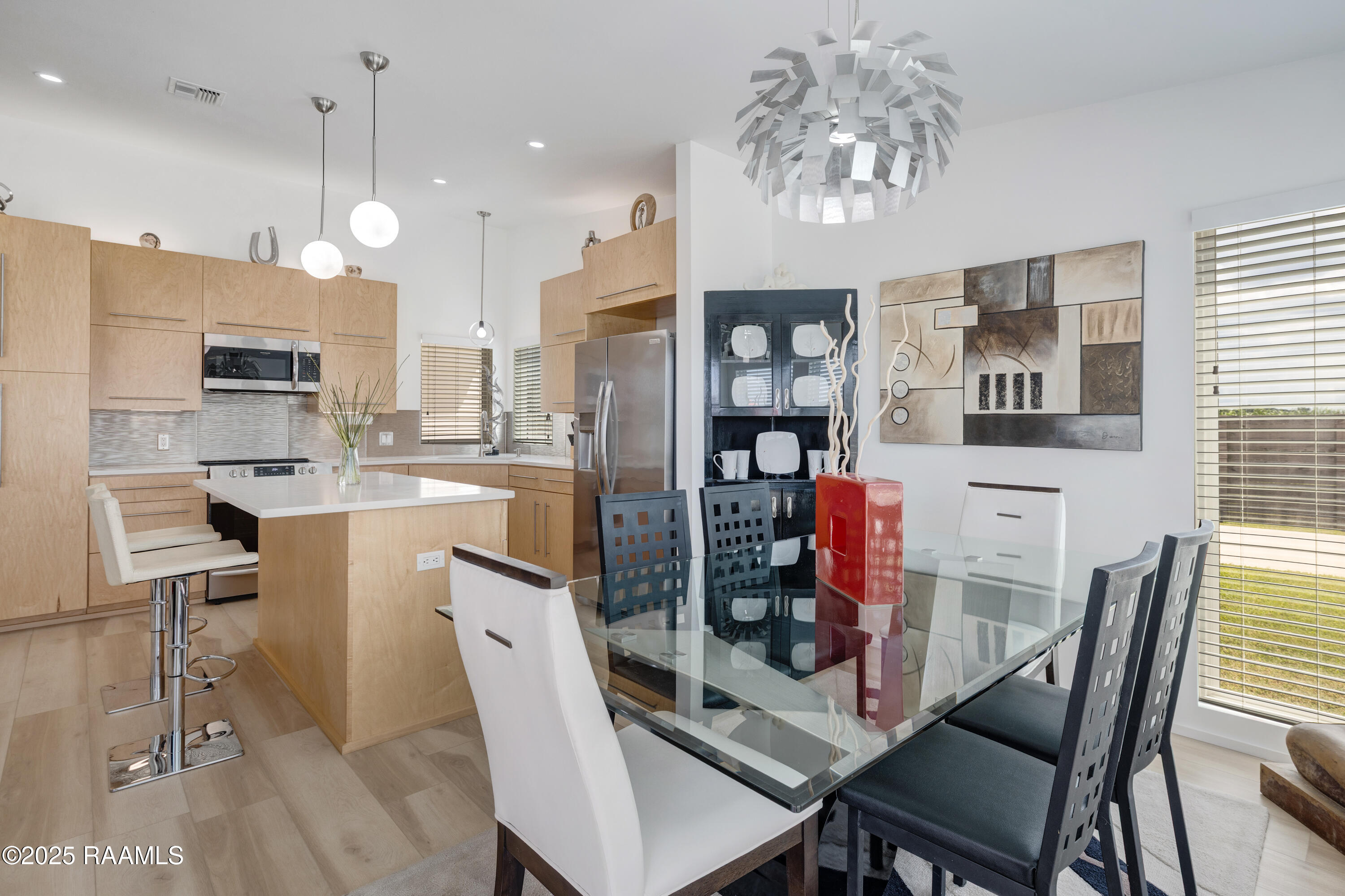 3703 Daspit Road New Iberia, LA 70563 - Photo 15 of 43 Dining Room