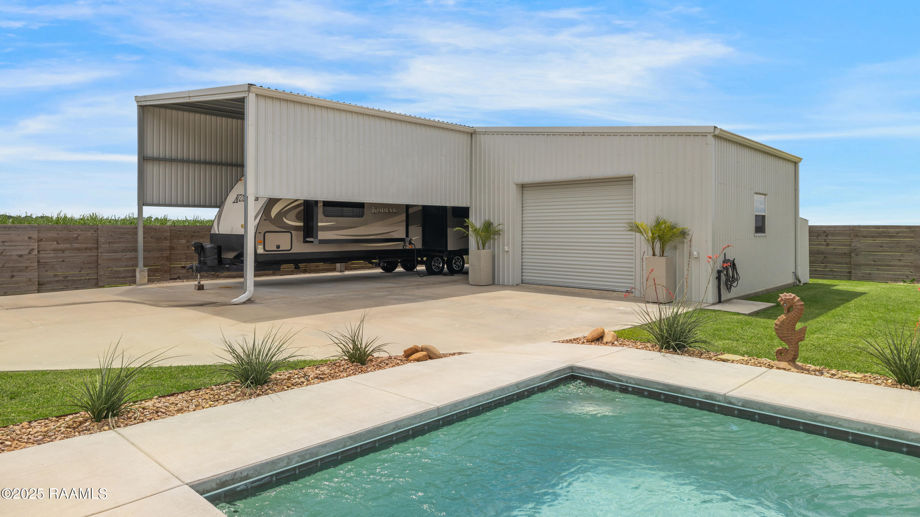 3703 Daspit Road New Iberia, LA 70563 - Photo 35 of 43 Workshop/RV Cover