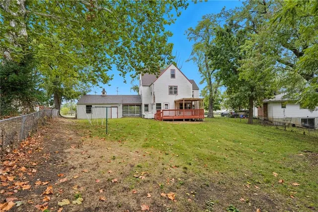 $305,000 | 4952 North Brighton Avenue, Kansas City, MO 64119