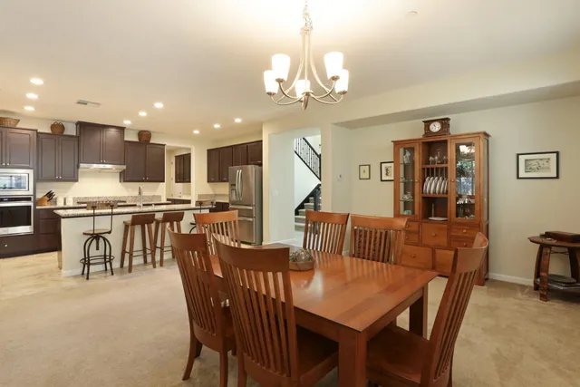 $569,000 | 827 River Pointe Circle, Oakdale, CA 95361