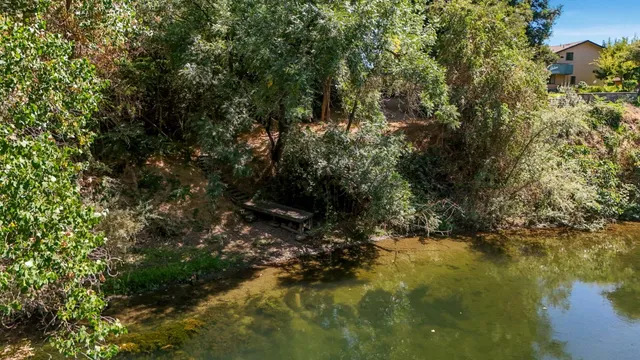 $569,000 | 827 River Pointe Circle, Oakdale, CA 95361