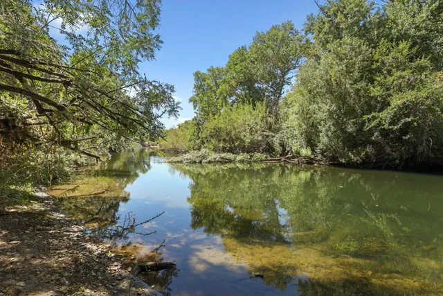 $569,000 | 827 River Pointe Circle, Oakdale, CA 95361