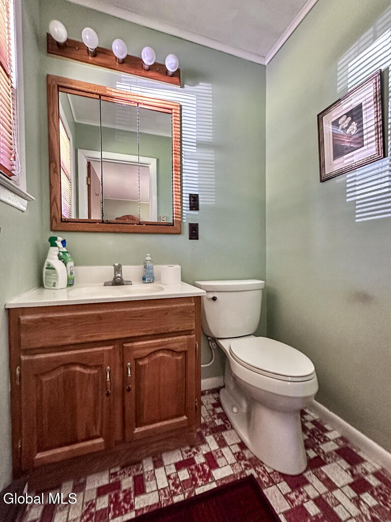 47 Hanneford Road Queensbury, NY 12804 - Photo 28 of 43 IMG_7923