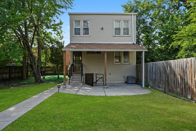$2,500 | 6540 South Vernon Avenue, Chicago, IL 60637