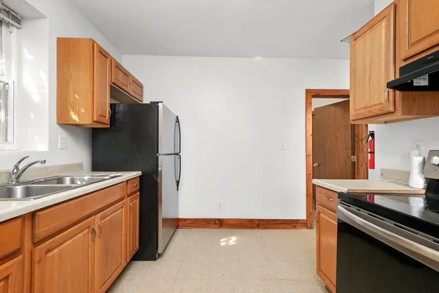 $2,500 | 6540 South Vernon Avenue, Chicago, IL 60637