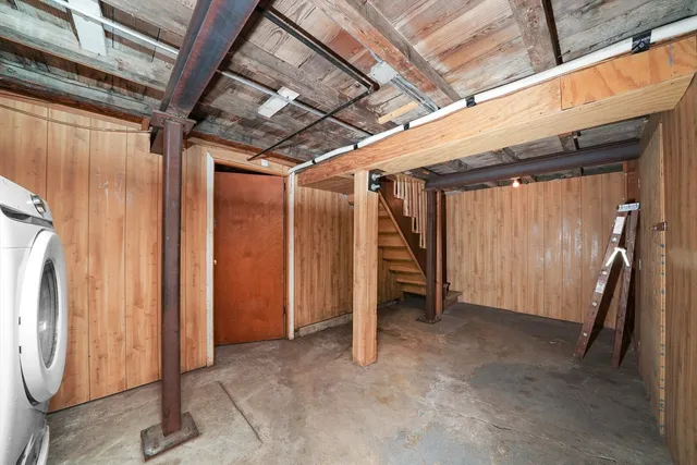 $2,500 | 6540 South Vernon Avenue, Chicago, IL 60637