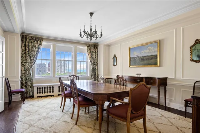 $590,000 | 399 West Fullerton Parkway, Unit 16E, Chicago, IL 60614