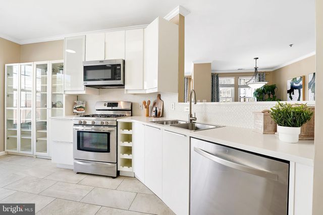 $497,000 | 171 Somervelle Street, Unit 212, Alexandria, VA 22304