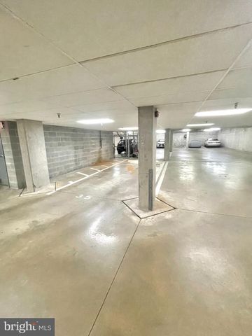 $497,000 | 171 Somervelle Street, Unit 212, Alexandria, VA 22304