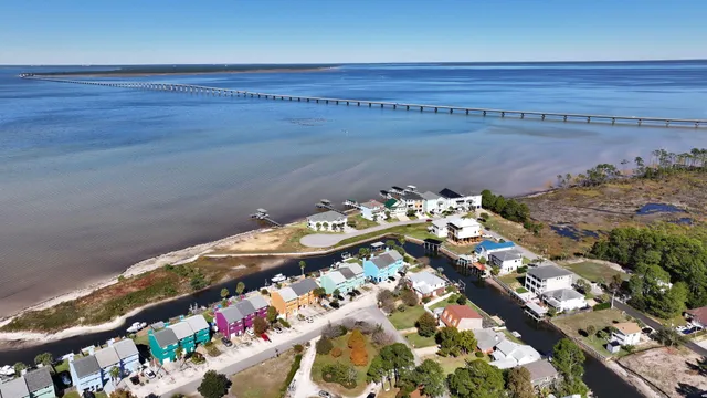 $439,900 | 3240 Quiet Water Lane, Gulf Breeze, FL 32563