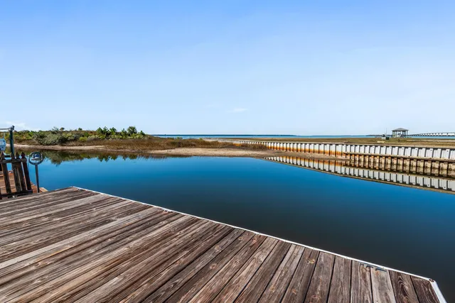 $439,900 | 3240 Quiet Water Lane, Gulf Breeze, FL 32563