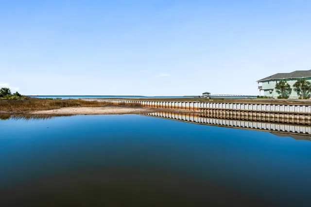 $439,900 | 3240 Quiet Water Lane, Gulf Breeze, FL 32563