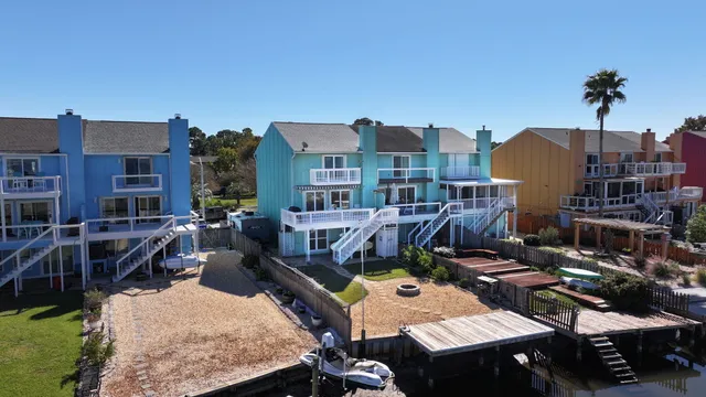 $439,900 | 3240 Quiet Water Lane, Gulf Breeze, FL 32563