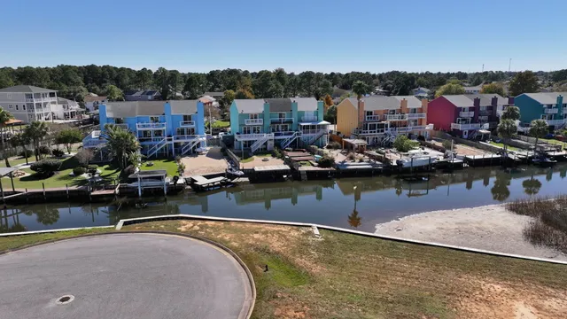 $439,900 | 3240 Quiet Water Lane, Gulf Breeze, FL 32563