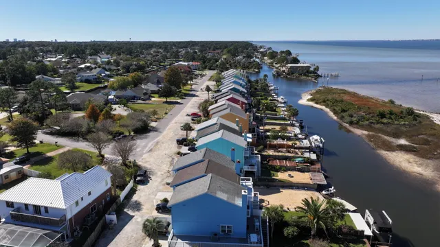 $439,900 | 3240 Quiet Water Lane, Gulf Breeze, FL 32563