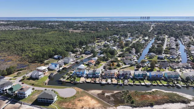 $439,900 | 3240 Quiet Water Lane, Gulf Breeze, FL 32563