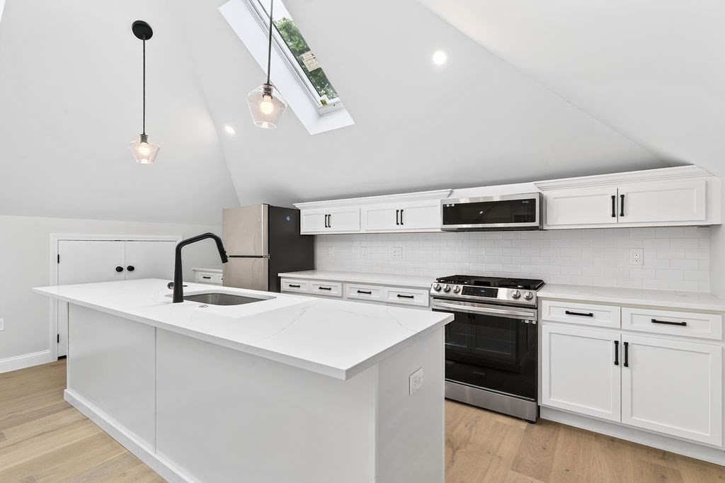 57 Nottinghill Road, Unit 3 Boston, MA 02135 - Photo 3 of 17