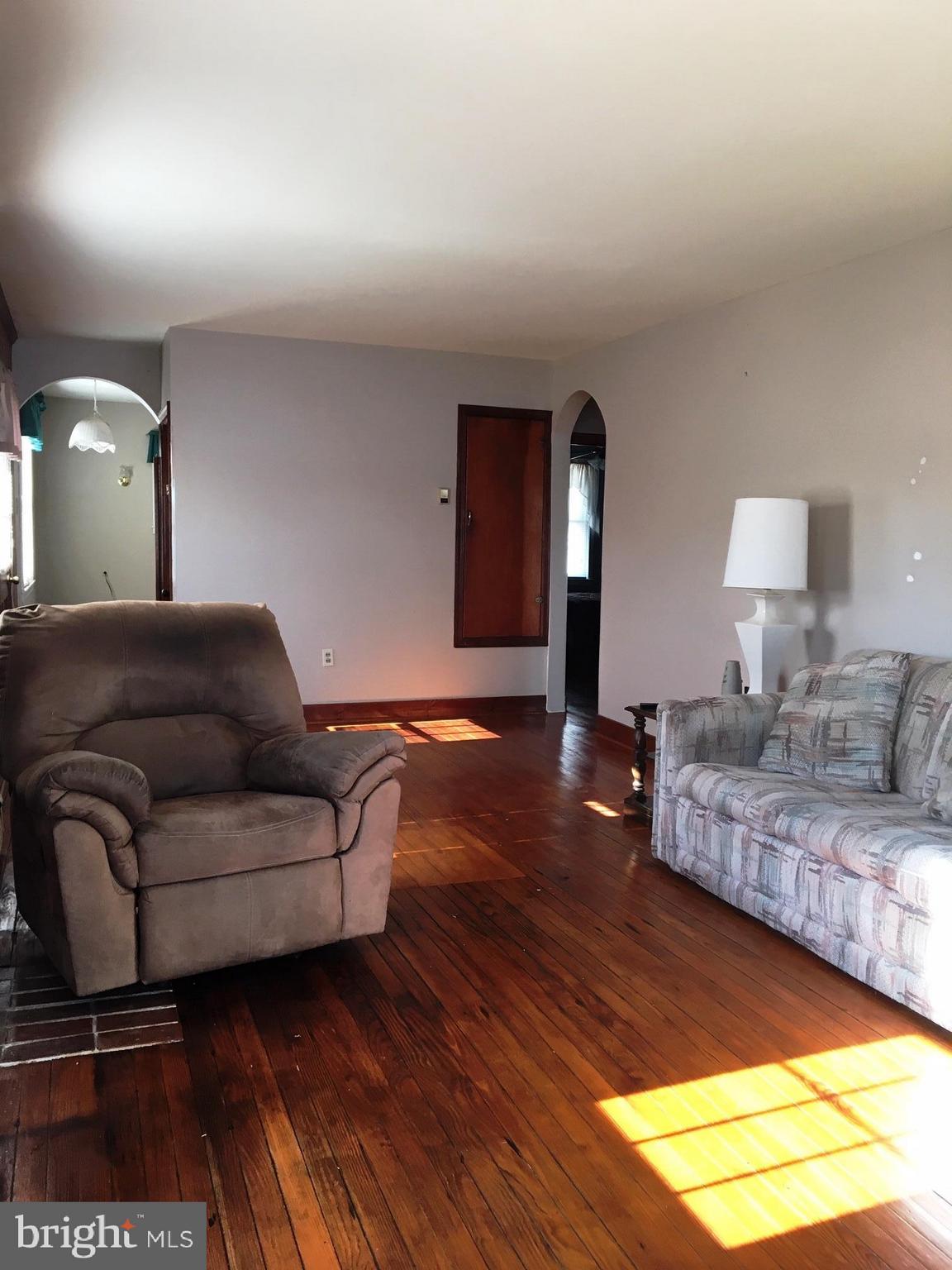 101 Shoals Road Crumpton, MD 21628 - Photo 13 of 34 Another view of the living room