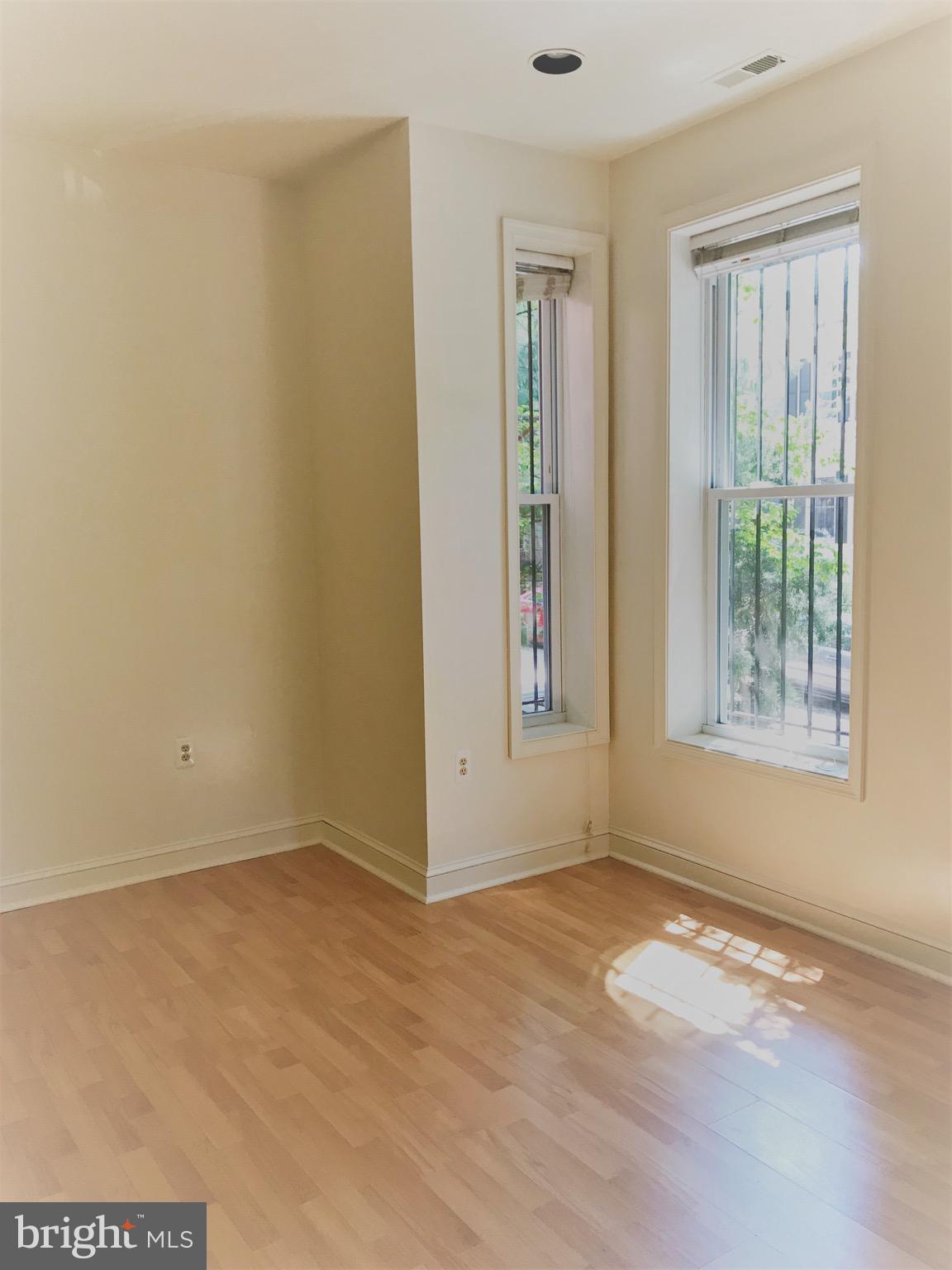 2303 17th Street Northwest Washington, DC 20009 - Photo 15 of 32