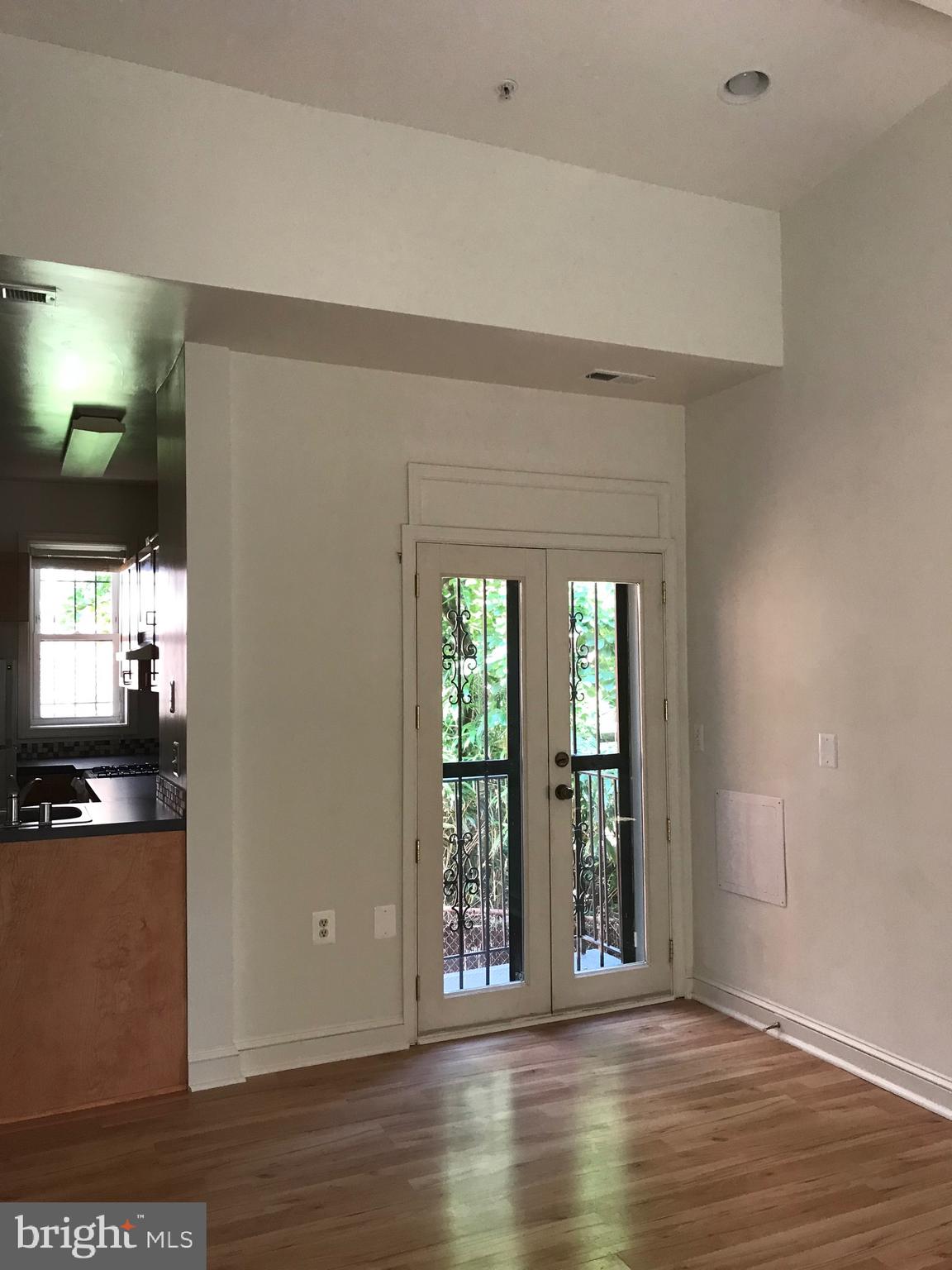 2303 17th Street Northwest Washington, DC 20009 - Photo 3 of 32