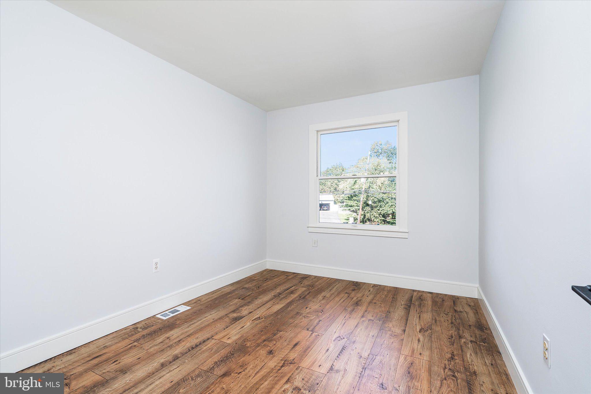 10 Parry Road Cinnaminson, NJ 08077 - Photo 25 of 37 Gallery Image 25