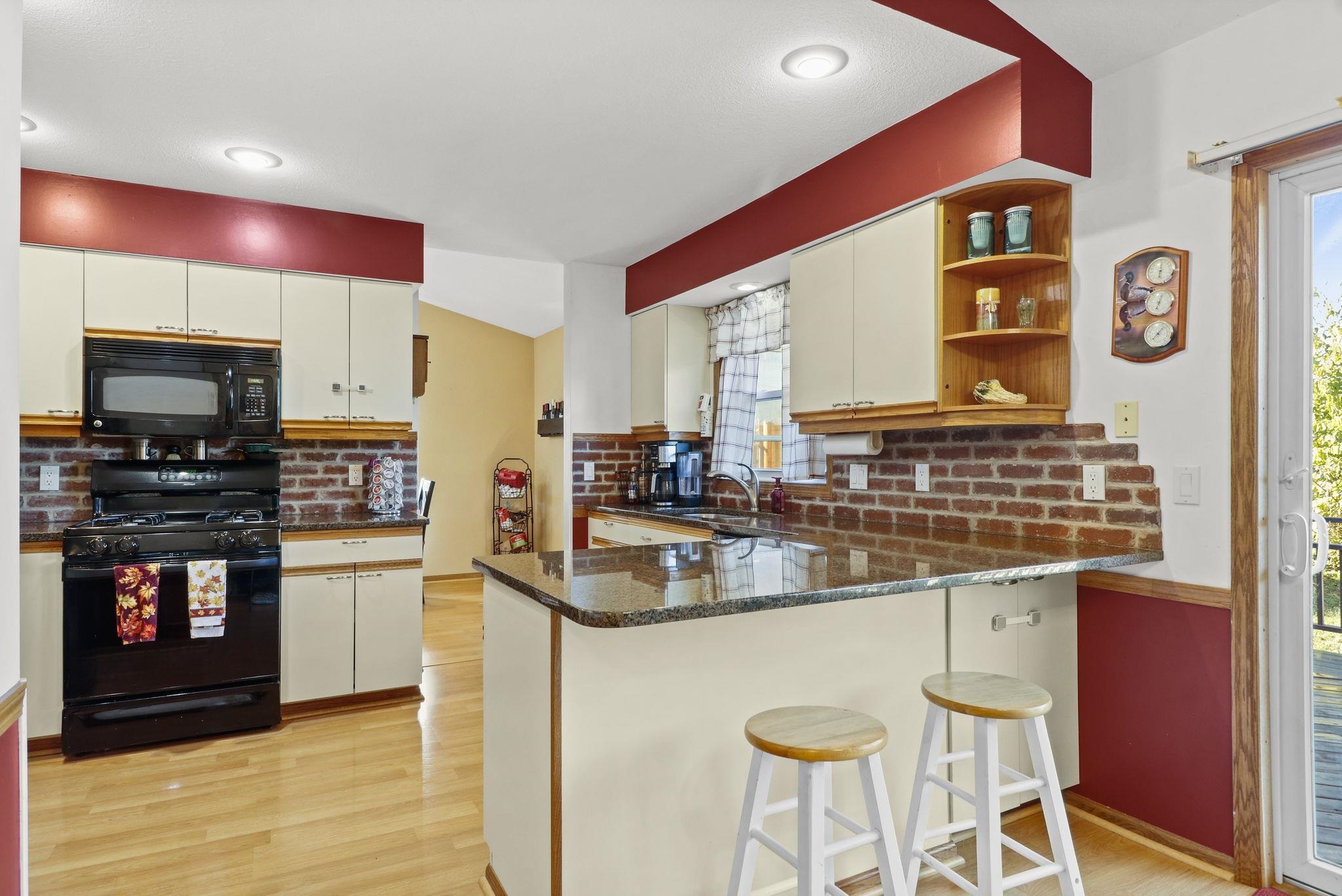 318 Tower Dodgeville, WI 53533 - Photo 12 of 50