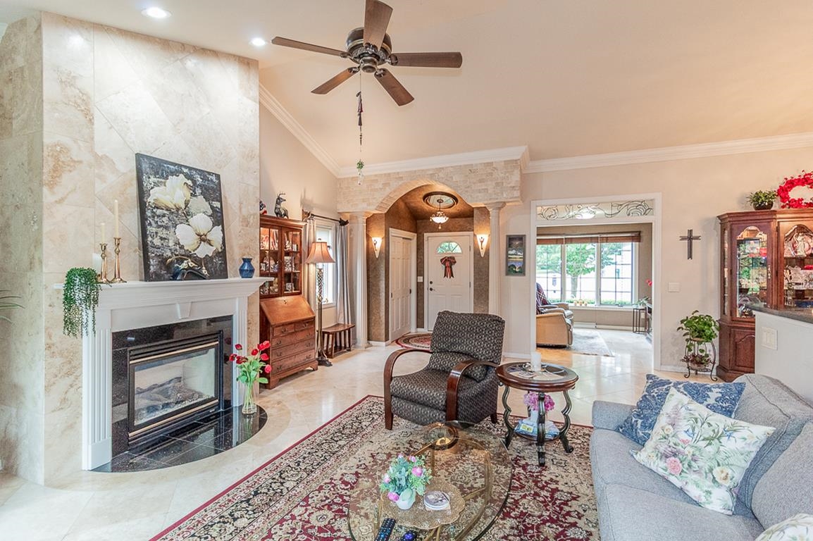 4731 Westbrook Court Appleton, WI 54913 - Photo 10 of 68
