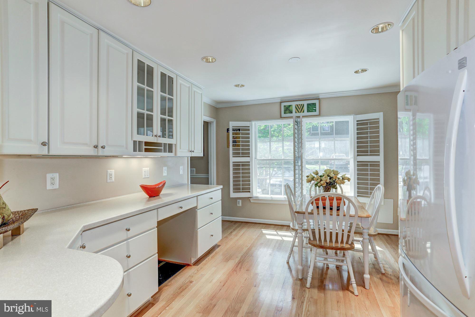 2109 Golf Course Drive Reston, VA 20191 - Photo 3 of 30 Sunny breakfast area in upgraded kitchen