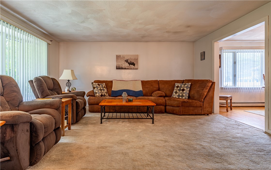 728 Chestnut Hill Road Glocester, RI 02857 - Photo 17 of 31