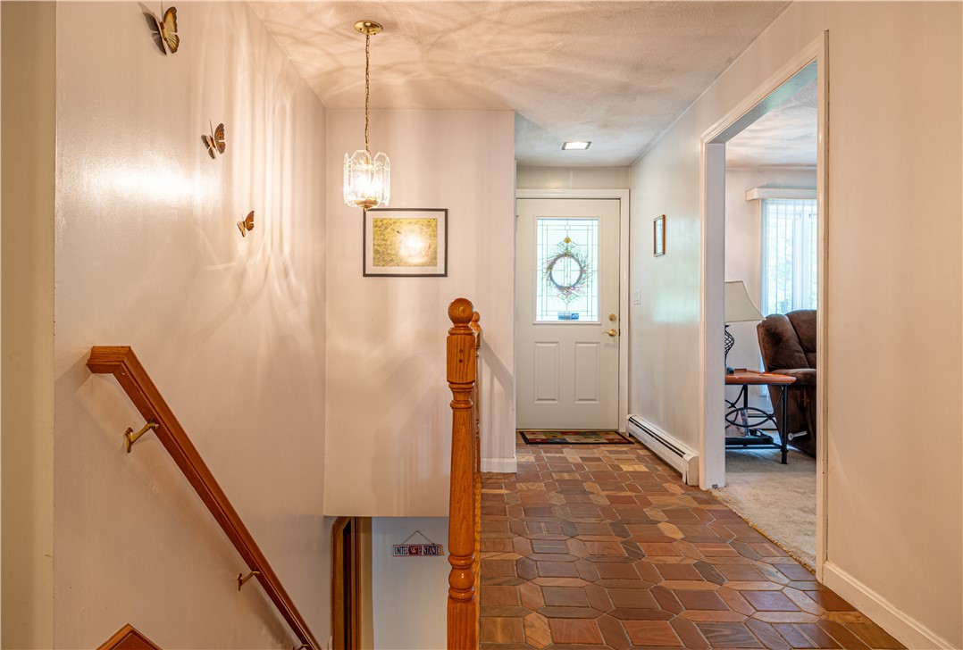 728 Chestnut Hill Road Glocester, RI 02857 - Photo 18 of 31
