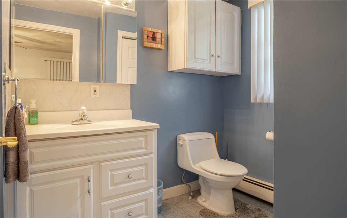 728 Chestnut Hill Road Glocester, RI 02857 - Photo 23 of 31