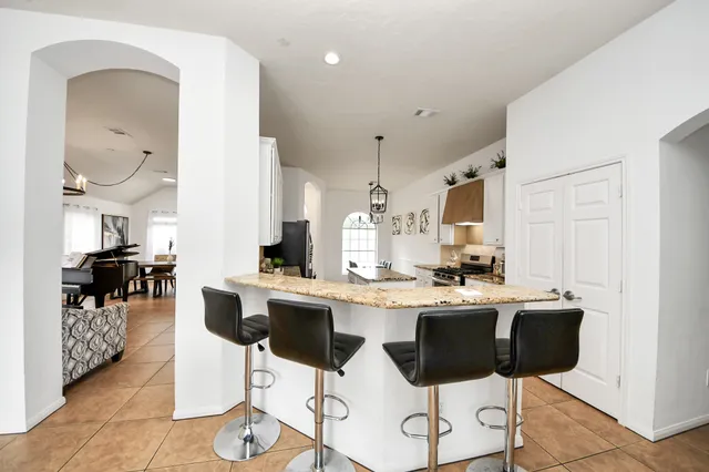 $399,900 | 7719 Malac Road, Spring, TX 77389