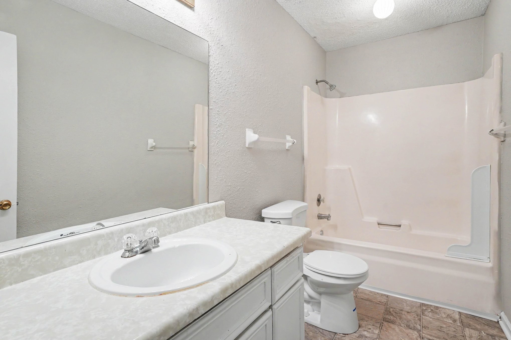 1301 Neelys Bend Road, Unit 37 Madison, TN 37115 - Photo 10 of 11 Gallery Image 10