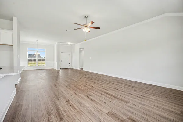 $348,400 | 5 Keystone Court, Angleton, TX 77515