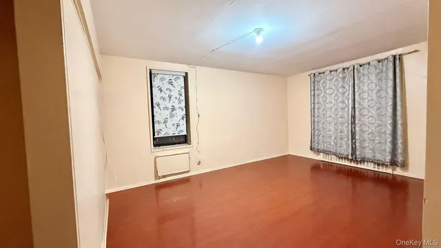 $379,000 | 138-70 Elder Avenue, Unit 4T | Flushing