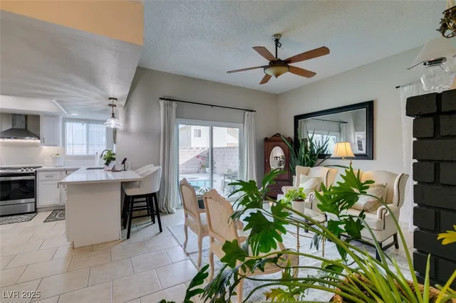 $445,000 | 3932 Lincoln Road, Las Vegas, NV 89115