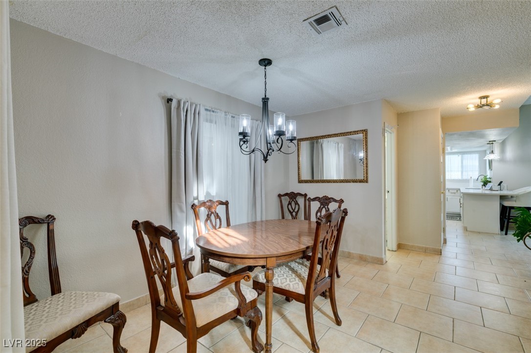 3932 Lincoln Road Las Vegas, NV 89115 - Photo 4 of 44