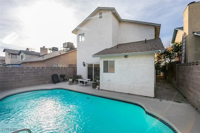 $445,000 | 3932 Lincoln Road, Las Vegas, NV 89115