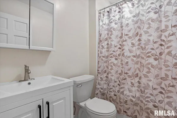 $160,000 | 1215 North 5th Street, Springfield, IL 62702