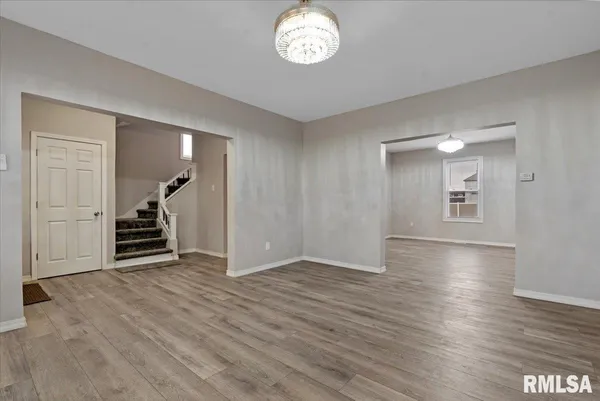 $160,000 | 1215 North 5th Street, Springfield, IL 62702