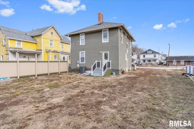 $160,000 | 1215 North 5th Street, Springfield, IL 62702