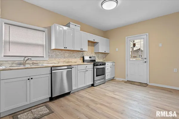 $160,000 | 1215 North 5th Street, Springfield, IL 62702