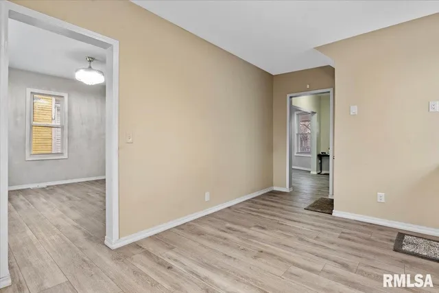 $160,000 | 1215 North 5th Street, Springfield, IL 62702