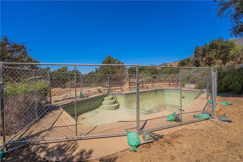 3430 Chaney Trail Altadena, CA 91001 - Photo 33 of 50 a view of a swimming pool and a yard