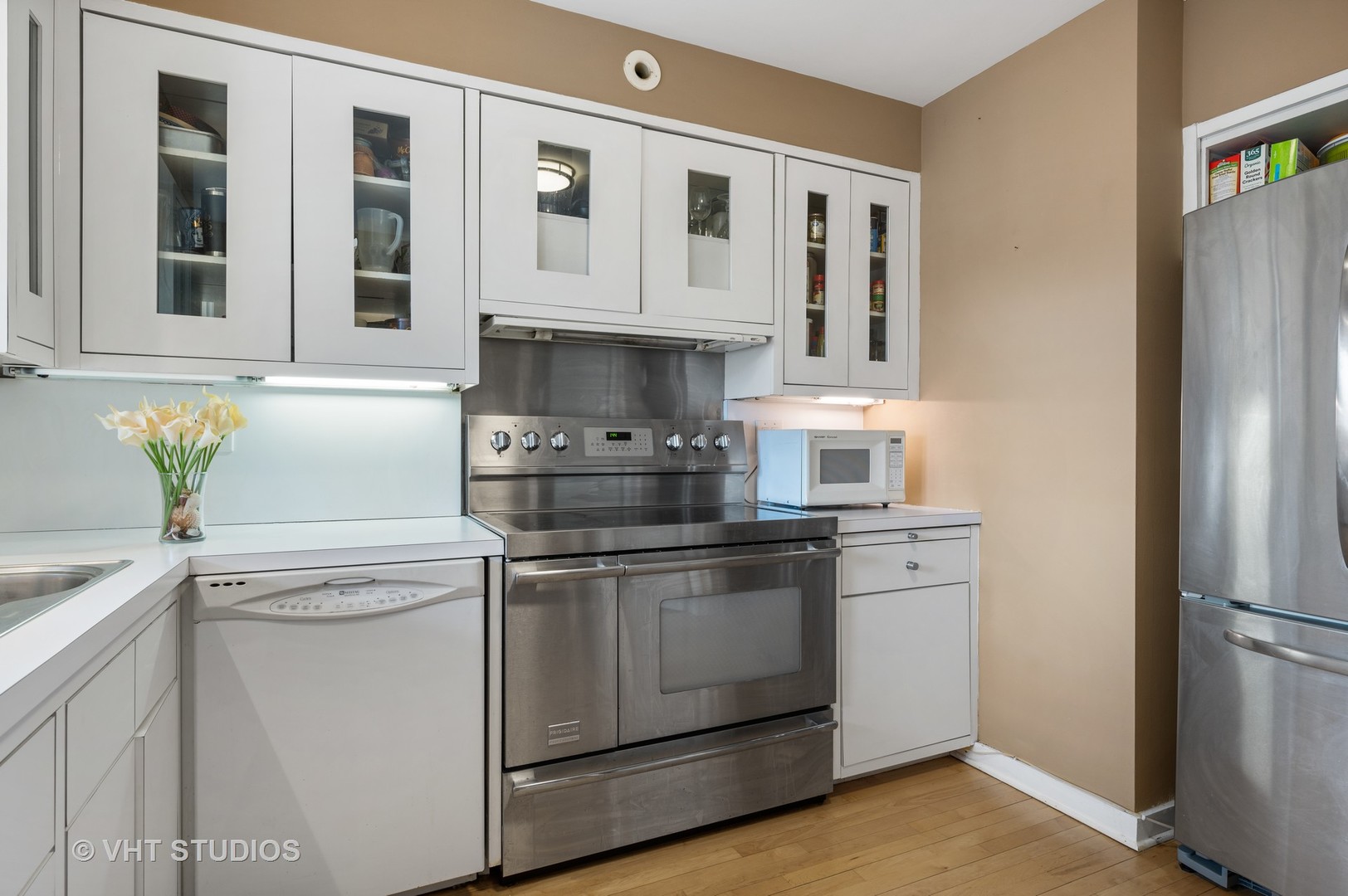 2238 Central Street, Unit 3 Evanston, IL 60201 - Photo 6 of 16