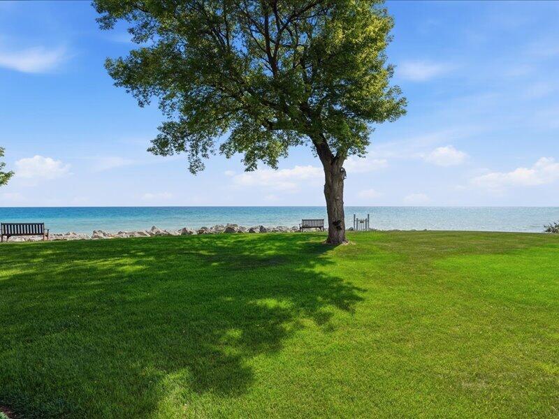 700 Waters Edge Road, Unit 23 Caledonia, WI 53402 - Photo 30 of 60 Relax and Enjoy !!