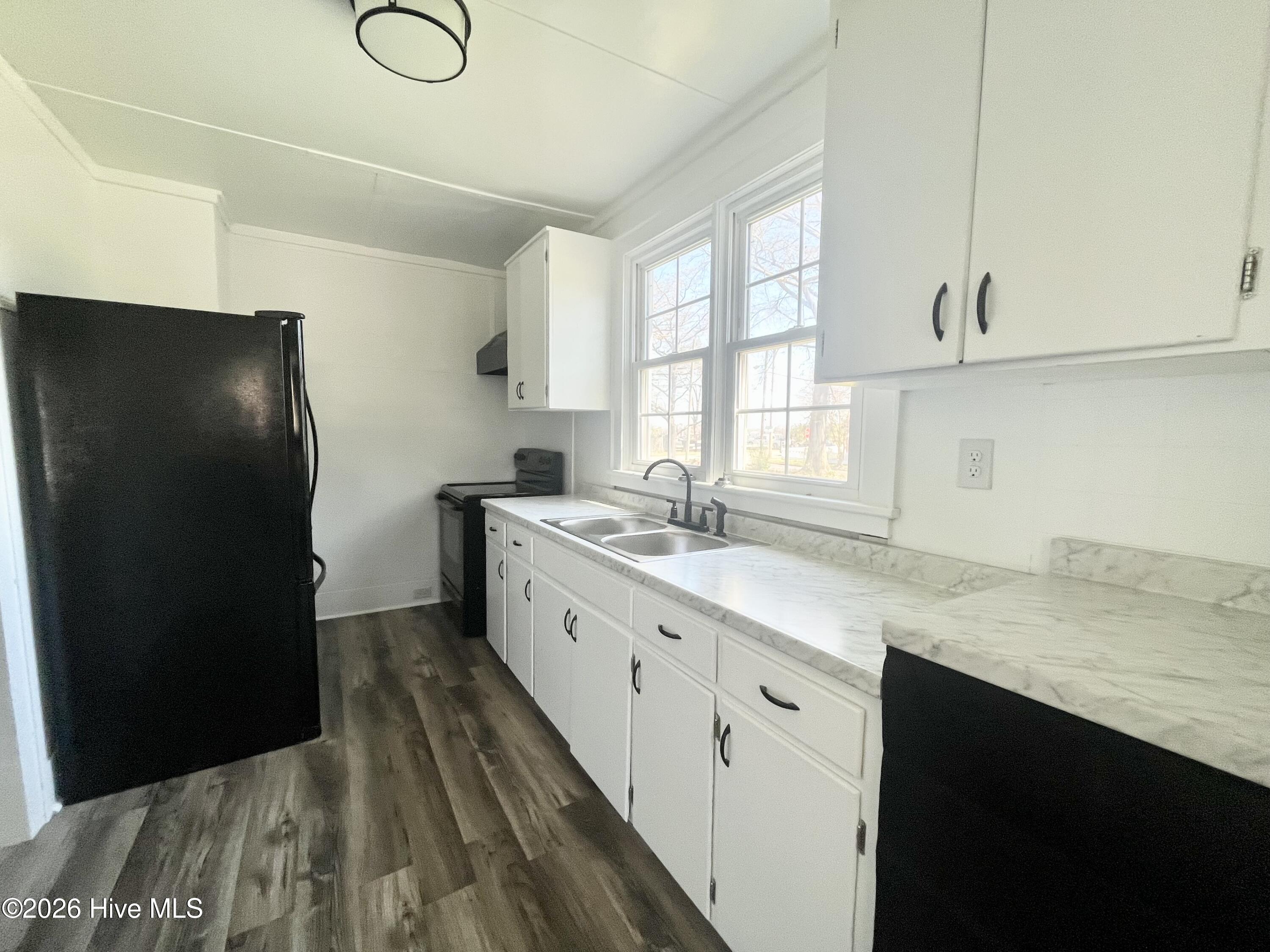 741 Riverside Avenue, Unit B Elizabeth City, NC 27909 - Photo 5 of 7 original (4)