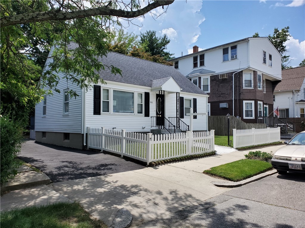100 Rutherglen Avenue Providence, RI 02907 - Photo 1 of 22 Gallery Image 1