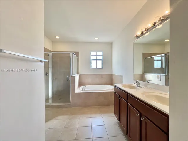 $3,950 | 15153 Southwest 117th Terrace, Miami, FL 33196